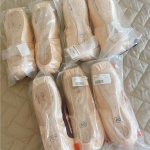 Freed of London Custom Pointe Shoes - 5 X Triangle Maker